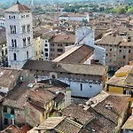 6 Via Della Rosa